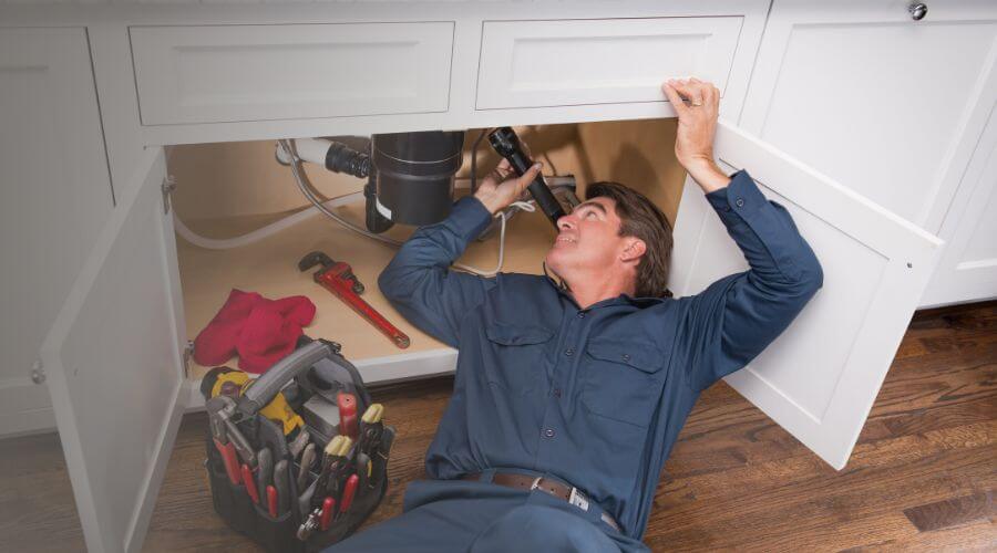Local tankless water heater installation in Dundee, FL